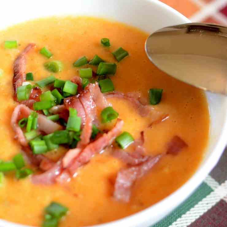 Tomato White Bean Soup With Bacon