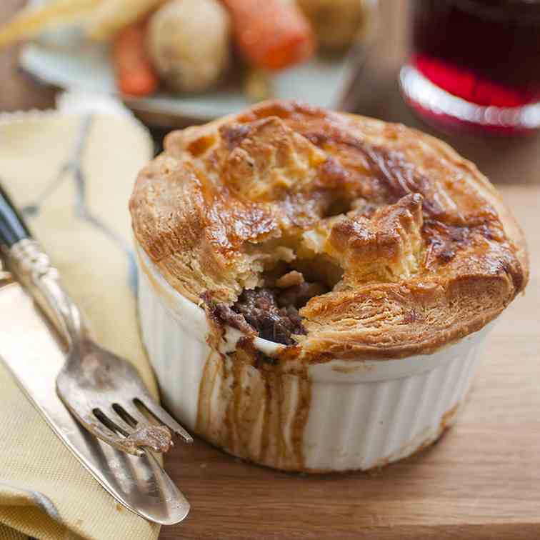 Beef wellington pie