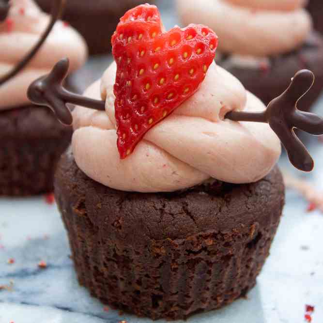 Chocolate Cupcakes with Strawberry Butter