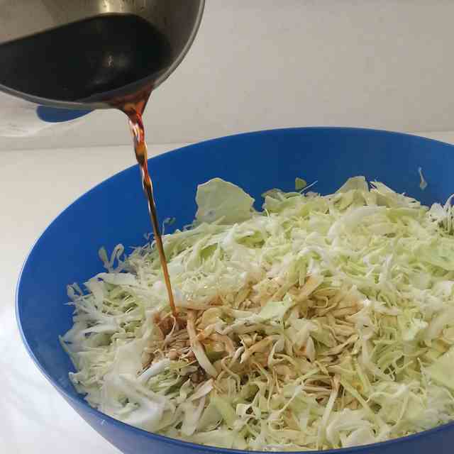 Chinese cabbage salad