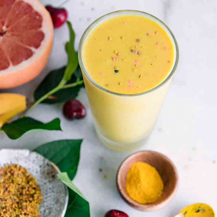 Mellow Yellow Superfood Smoothie