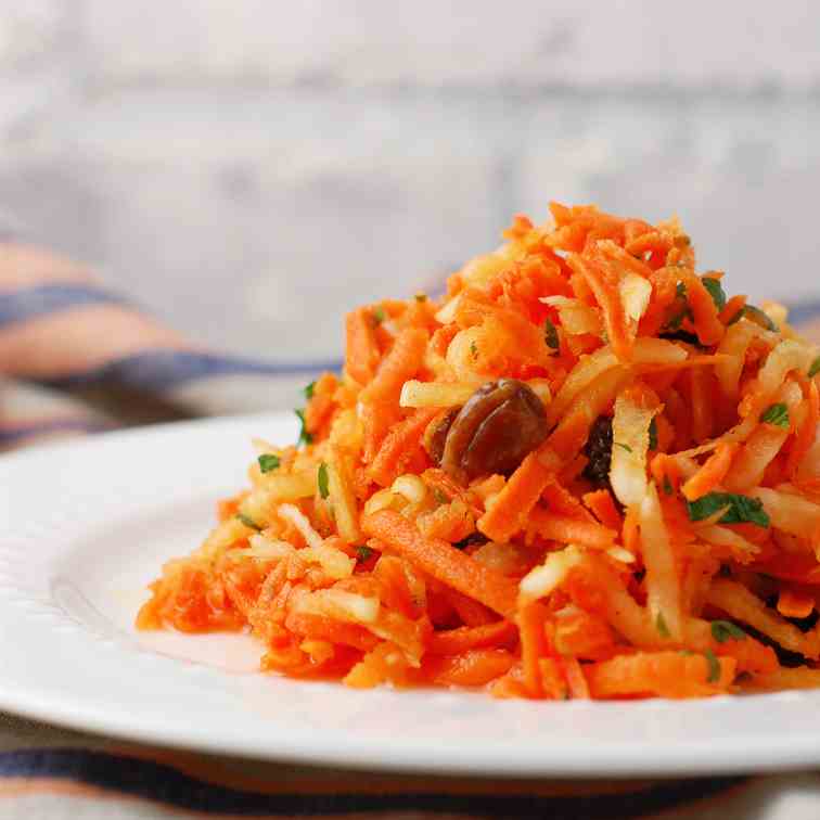 Grated Daikon Carrot Salad with Raisins