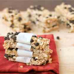 No-Bake Chocolate Chip Granola Bars