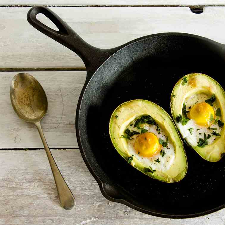 Avocado Baked Eggs