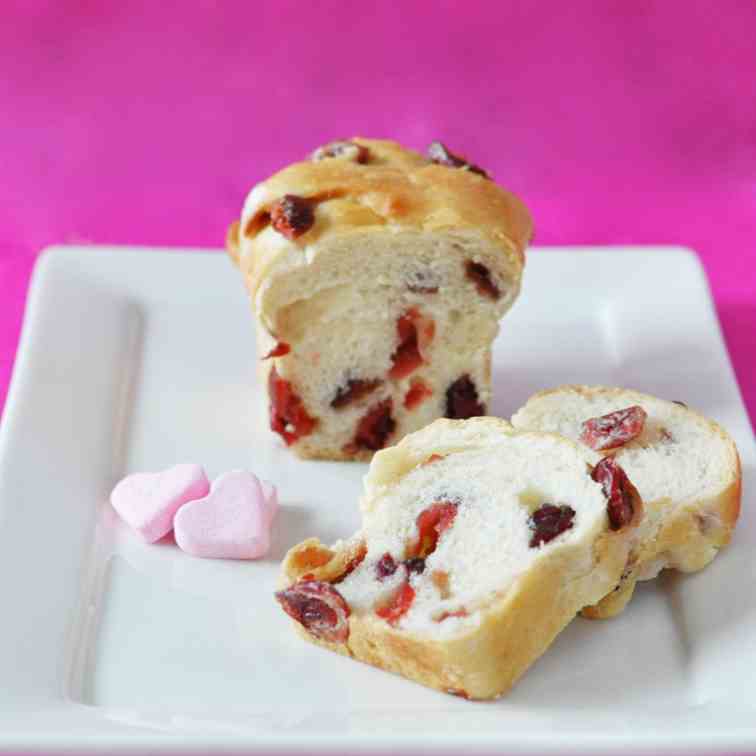 Cranberry buns