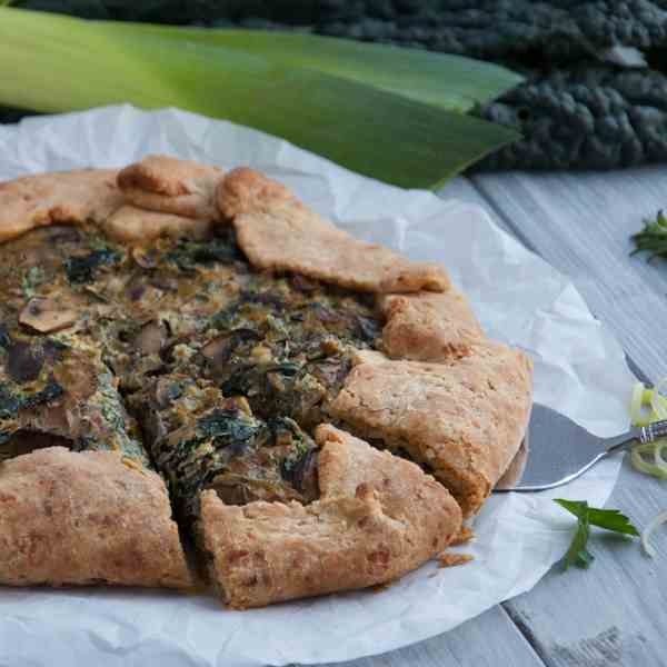 Rustic Galette w/ Leeks, Mushrooms, & Kale