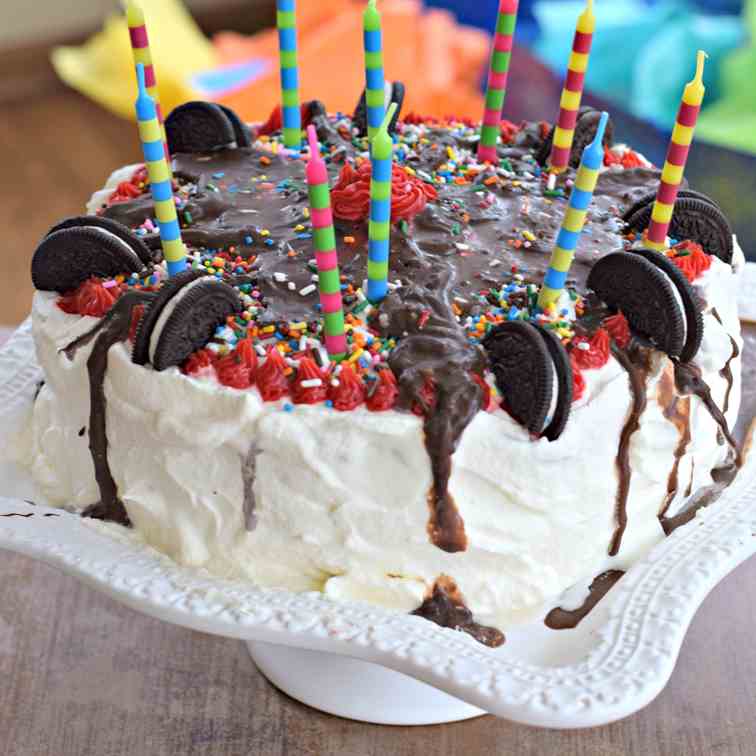 Cookies 'n Cream Ice Cream Cake