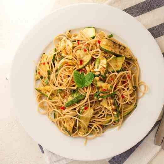 Grilled courgette spaghetti