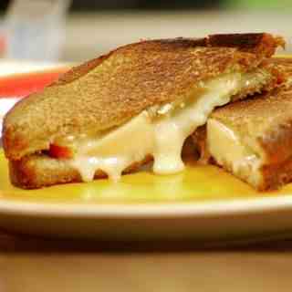Brie and Apple Grilled Cheese Sandwich