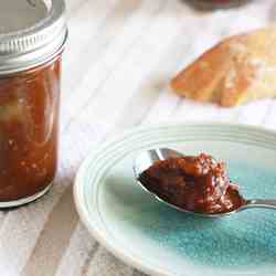 Tomato and onion jam