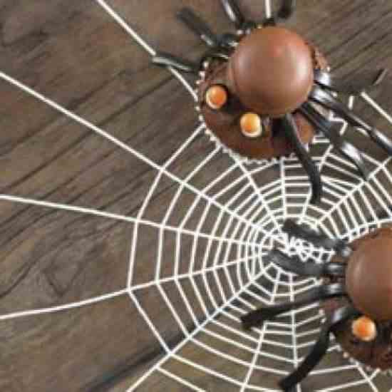 Annabel Karmel's Chocolate Spider Cakes