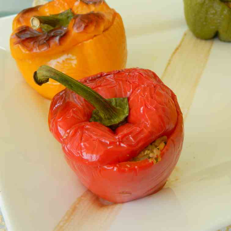 Bulgur stuffed peppers