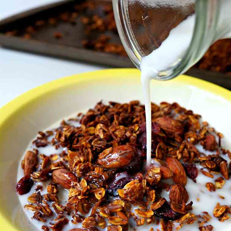 Turmeric Chai Granola