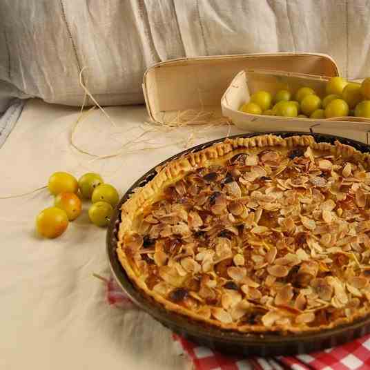 Plums and almond tart