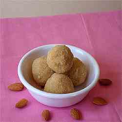 Churma Laddu