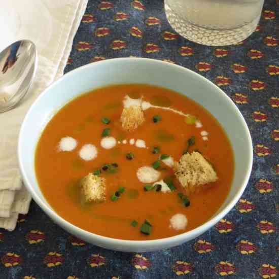 blistered sweet pepper soup