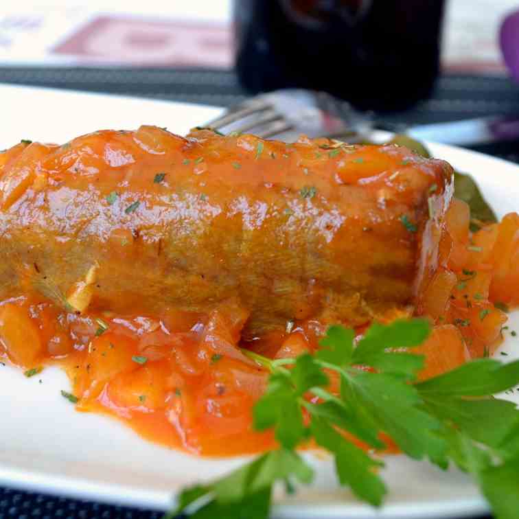 Baked tuna in tomato sauce