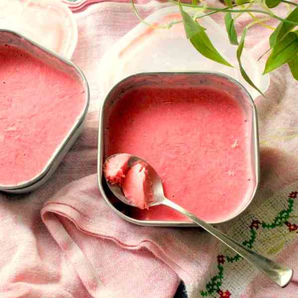 Strawberry Ice-Cream