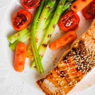 Zesty Citrus Salmon with Sesame Seeds