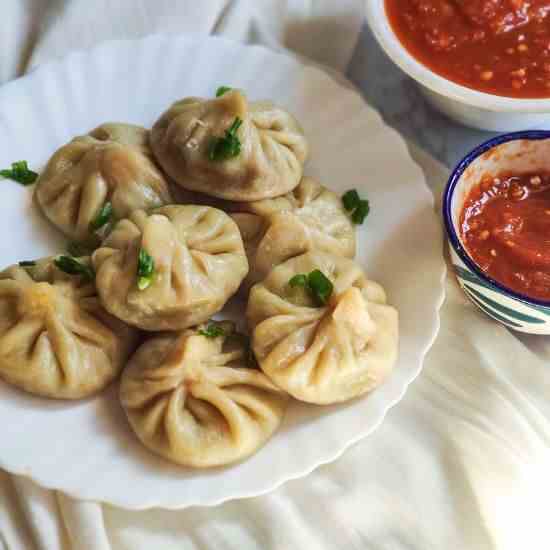 Veg Momos-Vegan dumplings from Tibet and N