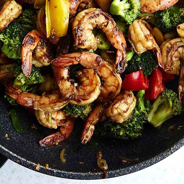 Szechuan Shrimp with Broccoli and Peppers