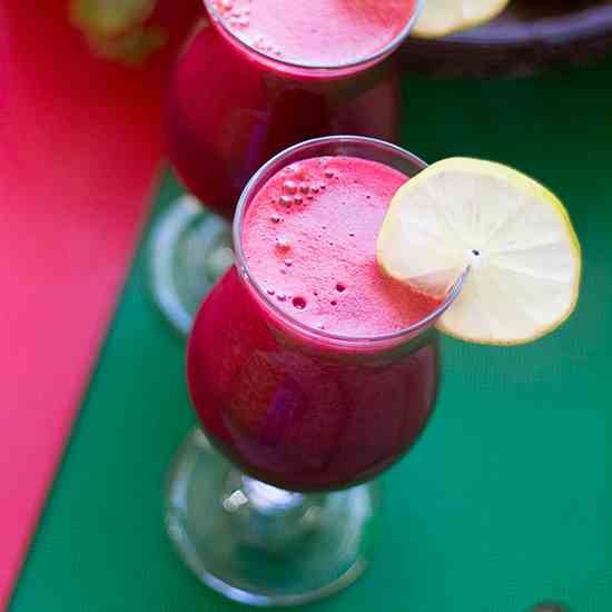 Beet Root and Fruit Detoxifying Juice