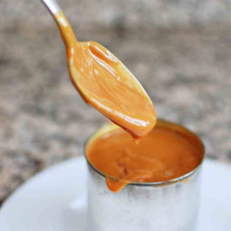 Dulce De Leche in the Crockpot