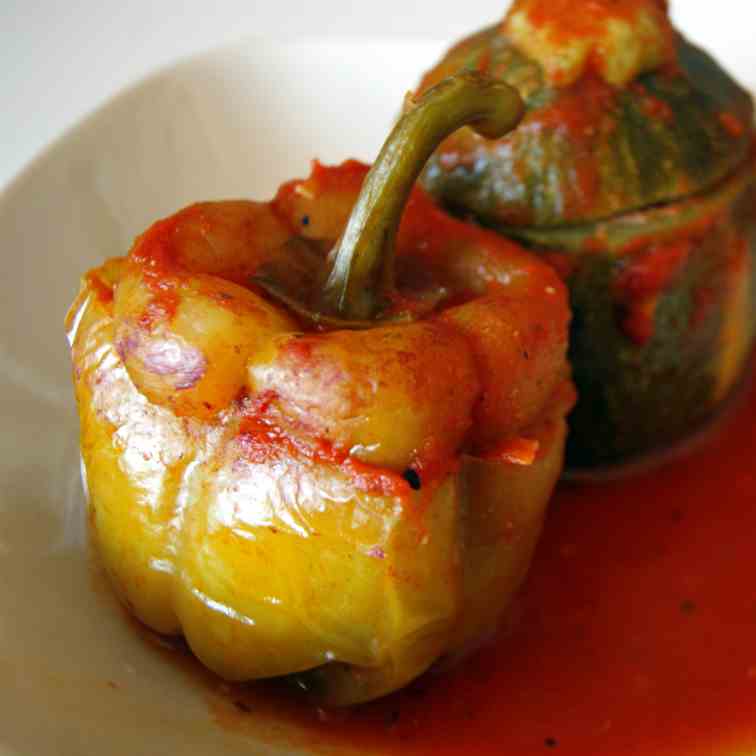 Turkish Style Stuffed Vegetables (Dolma)