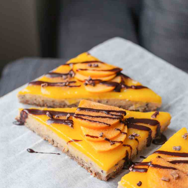Persimmon mousse bars with raw cacao and