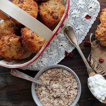 Cottage cheese & cranberries scones