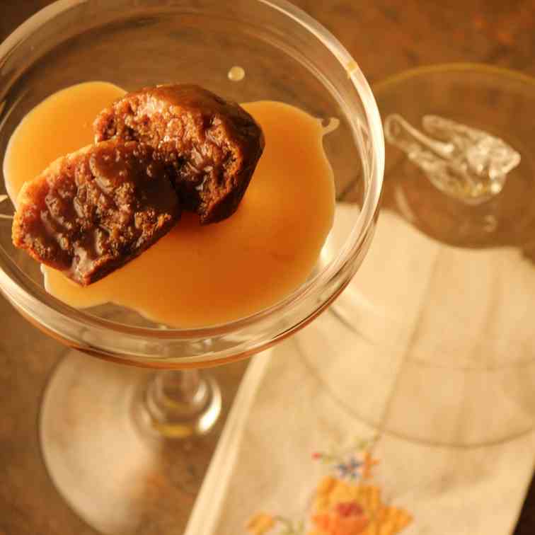 Sticky Pudding with Toffee Sauce