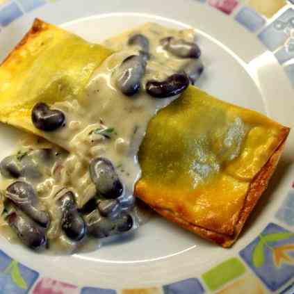 XL-Ravioli with Honey-red Bean Sauce