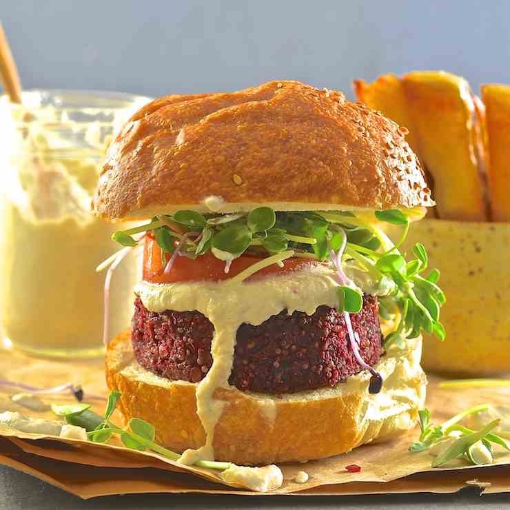 Beet Burgers with Creamy Horseradish Sauce