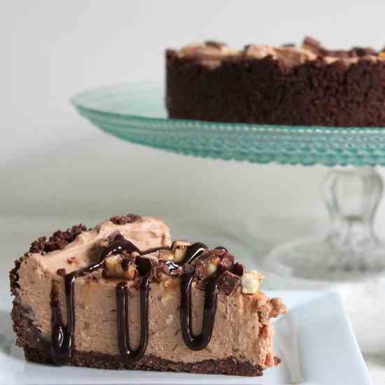 Snickers Cheesecake