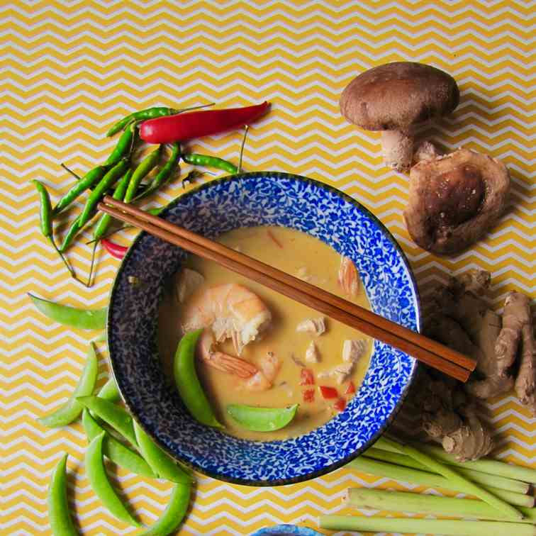 Spicy Thai Coconut Soup - Paleo