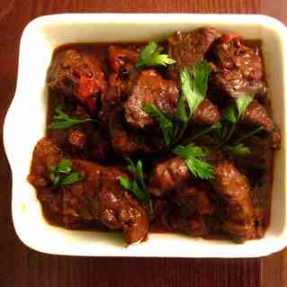 Beef in Tomatoes and Wine