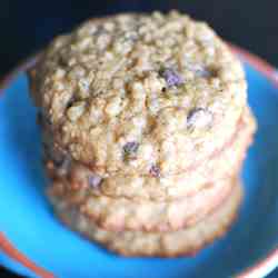 Chewy Oatmeal Chocolate Chip Cookies