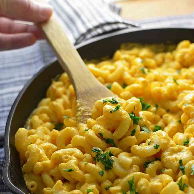 Dairy-Free Butternut Mac 'n Cheese