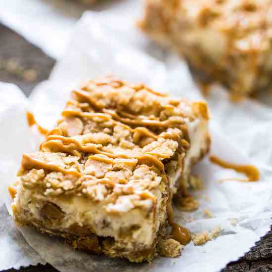 Oatmeal Crumble PB Cheesecake Squares