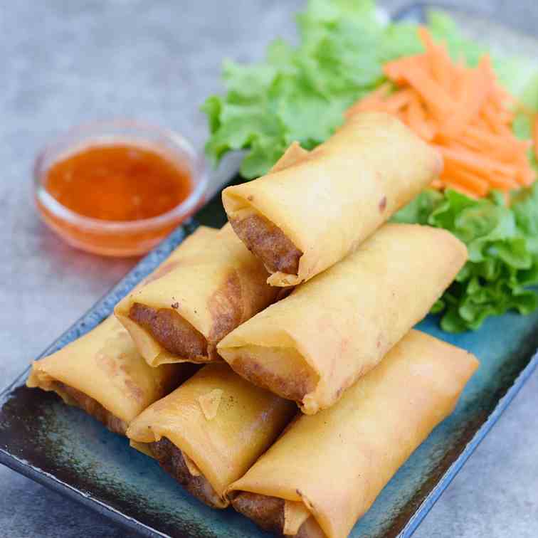 Poh Pia Tod - Pork Egg Roll
