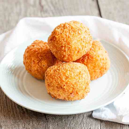 Deep-fried risotto arancini