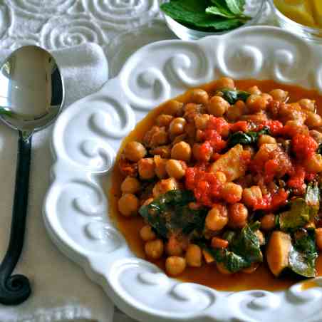Chickpea Stew with Spinach 