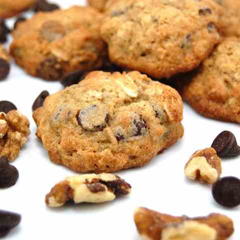 Banana-Walnut Chocolate Chunk Cookie