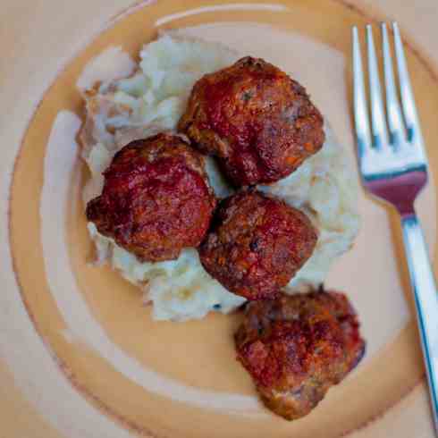 Tomato-glazed meatballs