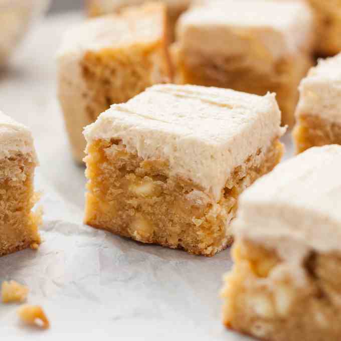 White Chocolate Malted Milk Blondies