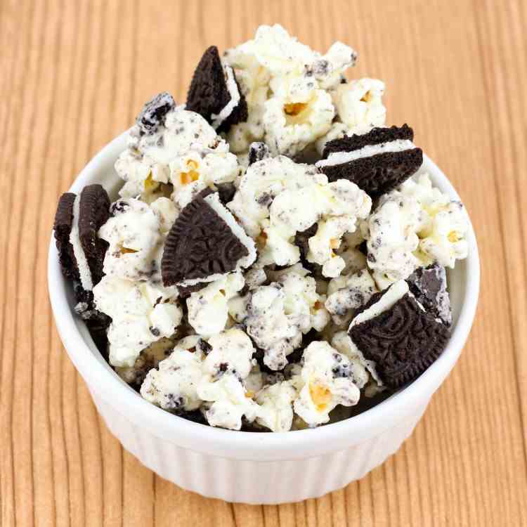 Oreo Popcorn