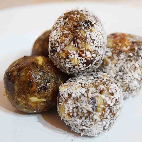 Vegan Sugar-Free Energy Balls