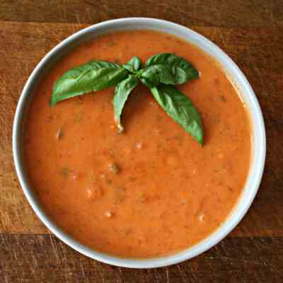 Sweet Tomato Basil Bisque