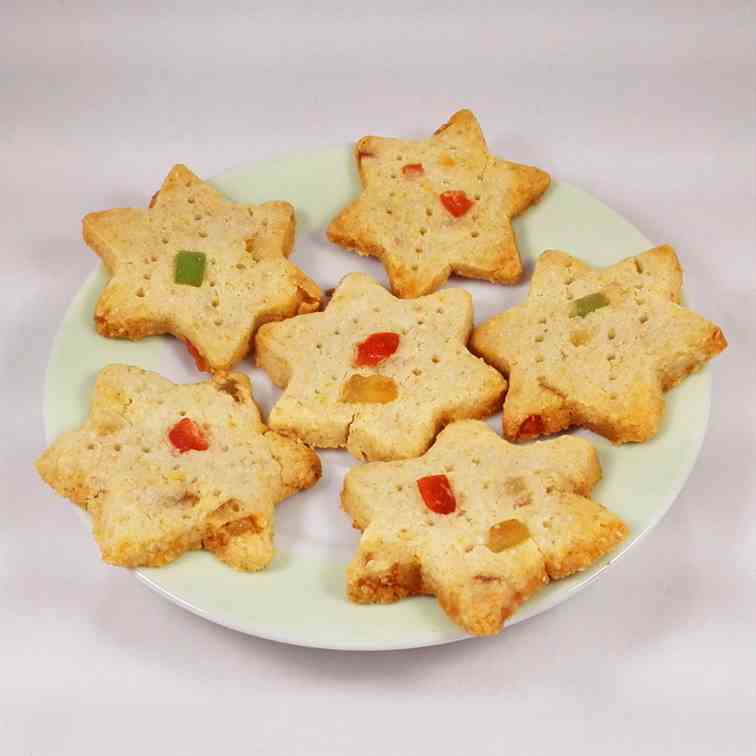 Vegan Christmas Shortbread Cookies