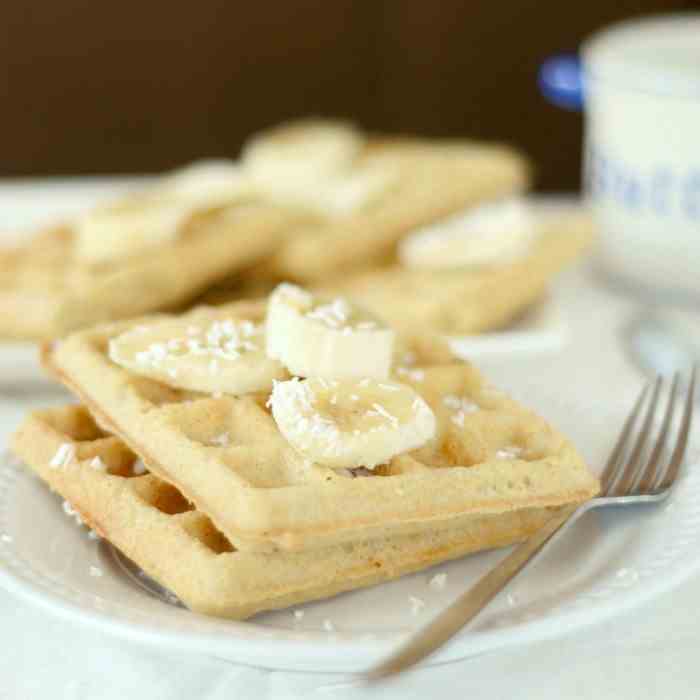 Crispy Almond Flour Waffles